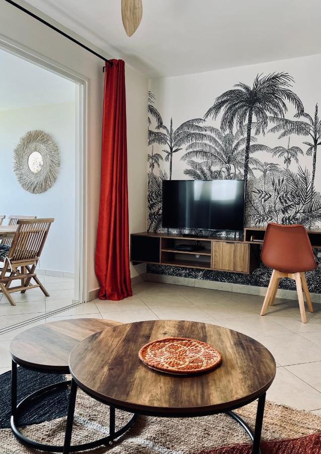 Appartement Cosy Letchis à Saint Pierre Extérieur photo